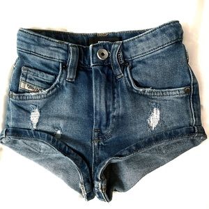 Disele Kids denim shorts. Size 4T. NWOT.
